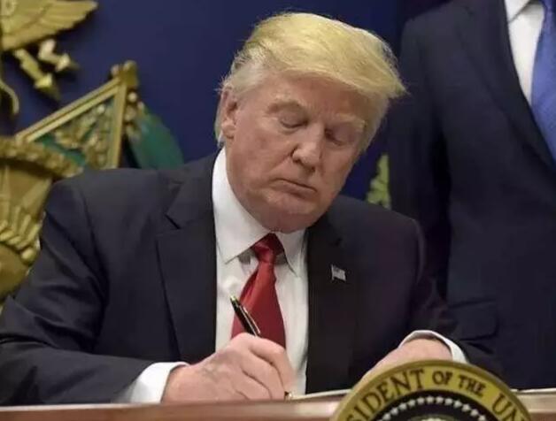美国启动对华贸易调查!特朗普拿知识产权“开刀” 美国启动对华贸易调查!特朗普拿知识产权“开刀”